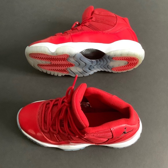 Air Jordan 11 Retro BG ‘win like ‘96’ kids Sneaker - Picture 3 of 13